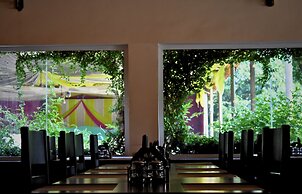 The Greenwich Resort