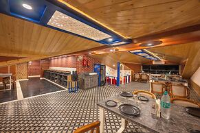 Hotel Wood Stock Luxury