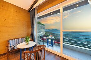 Hotel Wood Stock Luxury