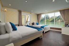 Halong Aquarmarine Royal Cruise