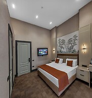 Nizami Central Park Hotel