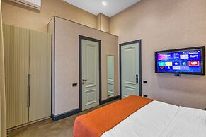 Nizami Central Park Hotel