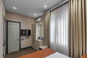 Nizami Central Park Hotel