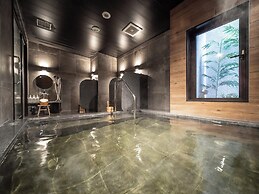 Super Hotel Premier Namba Shinsaibashi Natural Hot Spring