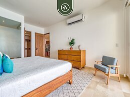 Harbor 171 North Tower 2103