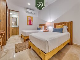 Harbor 171 North Tower 2103