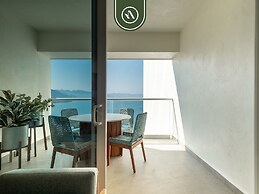 Harbor 171 North Tower 2104