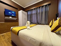 Hotel Jafson Accommodates