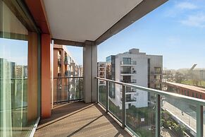 Brabank Riverside - Sauna, Business & Gym by Downtown Apartments