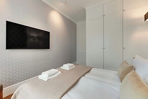 Brabank Riverside - Sauna, Business & Gym by Downtown Apartments