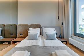 Brabank Riverside - Sauna, Business & Gym by Downtown Apartments