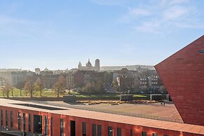 Brabank Riverside - Sauna, Business & Gym by Downtown Apartments