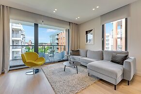 Brabank Riverside - Sauna, Business & Gym by Downtown Apartments