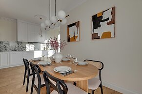 Brabank Riverside - Sauna, Business & Gym by Downtown Apartments