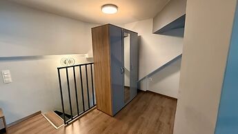 Thissio Luxury Apartment