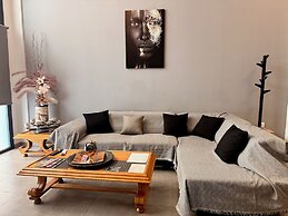 Thissio Luxury Apartment