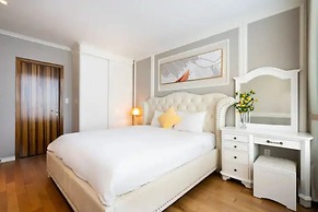 Salute de Leman Luxury Apartment