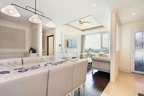 Salute de Leman Luxury Apartment