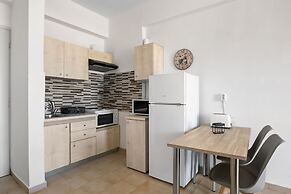 Sun Beach Apartment in Chania 3