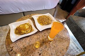 Ringruby Hotel, Eso Close