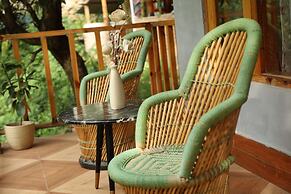 Boho Grove Cafe and Stay