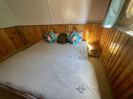 Boho Grove Cafe and Stay