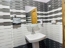 Boho Grove Cafe and Stay