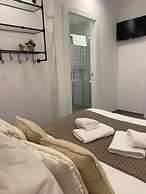 VTZ The Botanic Hostel