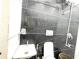 Hotel Gupta Residency - near Temple