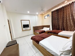 Hotel Gupta Residency - near Temple