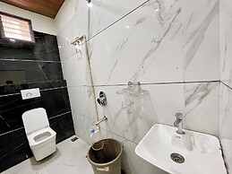 Hotel Gupta Residency - near Temple