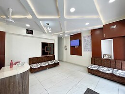 Hotel Gupta Residency - near Temple