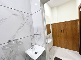 Hotel Gupta Residency - near Temple