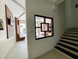 Hotel Gupta Residency - near Temple