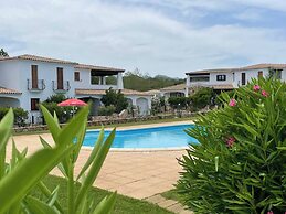 Luisa Apartment In Budoni Shared Pool