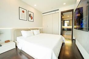 Serenity Sky Villas Luxury Apartment