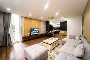 Serenity Sky Villas Luxury Apartment