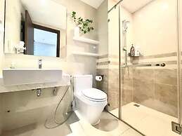 Saigon Royal View Residence & River