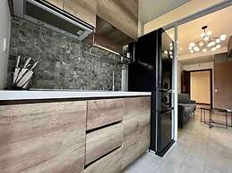 Saigon Royal View Residence & River