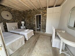 Topos Exclusive Mykonos