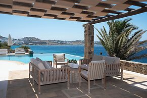 Topos Exclusive Mykonos