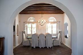 Topos Exclusive Mykonos