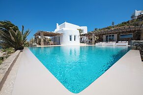 Topos Exclusive Mykonos