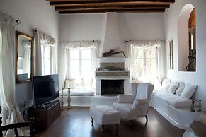 Topos Exclusive Mykonos