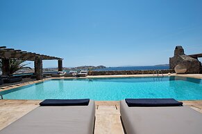Topos Exclusive Mykonos