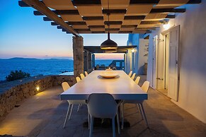 Topos Exclusive Mykonos