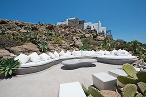 Topos Exclusive Mykonos