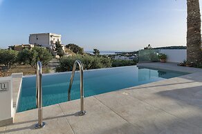 Aspras Luxury Apartments