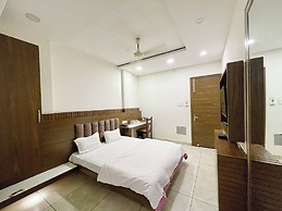 Hotel Govindam Inn - near Temple