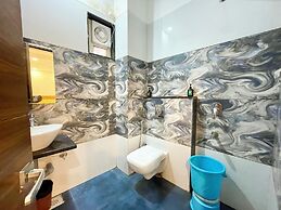 Hotel Govindam Inn - near Temple